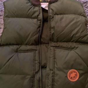 Hunting world vest
